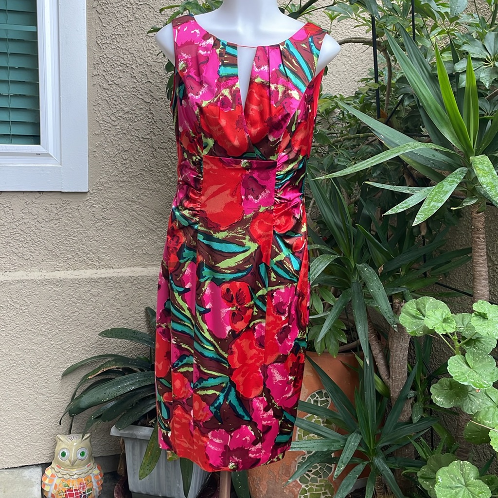 Kay Unger Red And Green Midi Dress